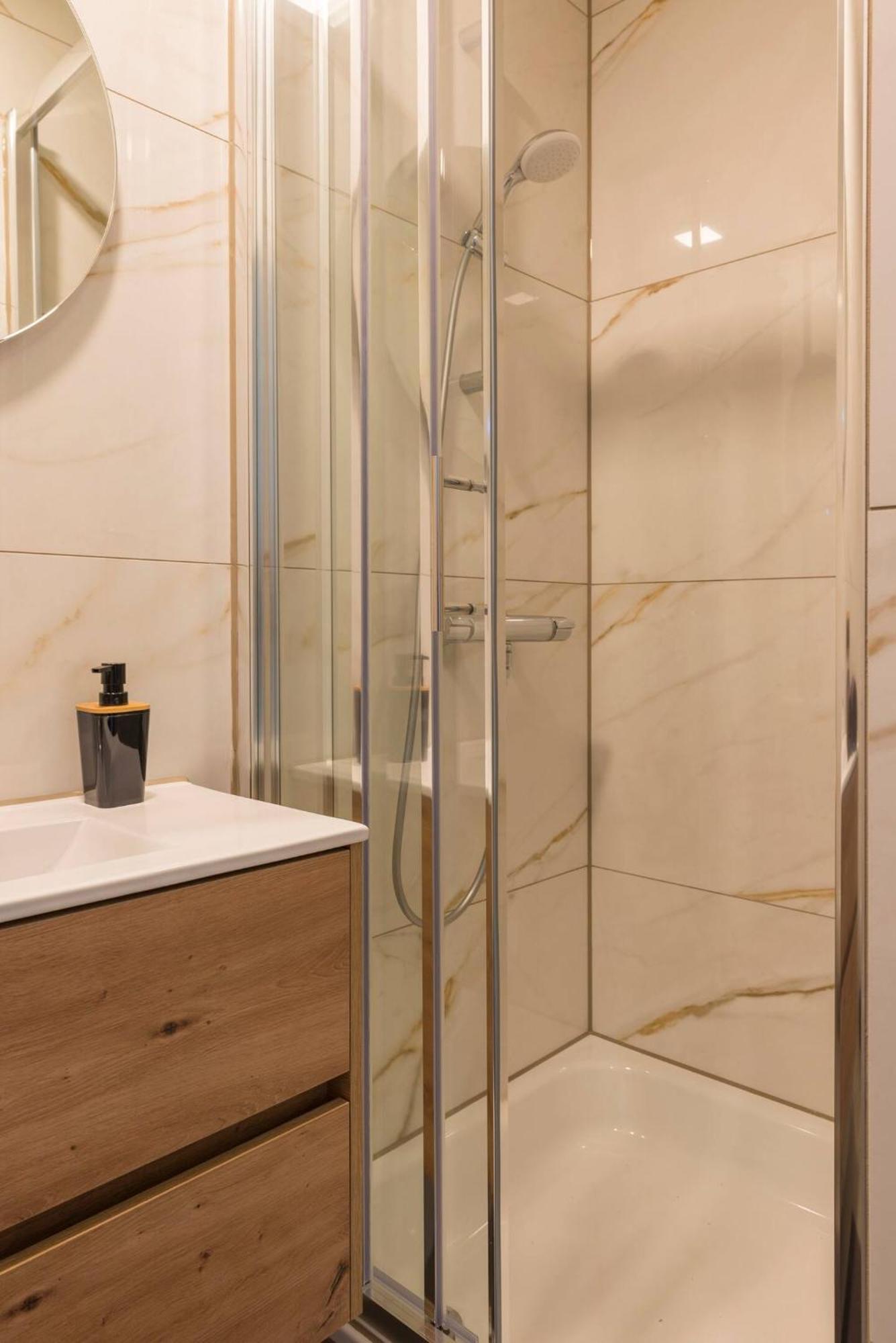 Hotspot Location, Wifi, Bed En Koffie Harmony Appartement Tilburg Buitenkant foto
