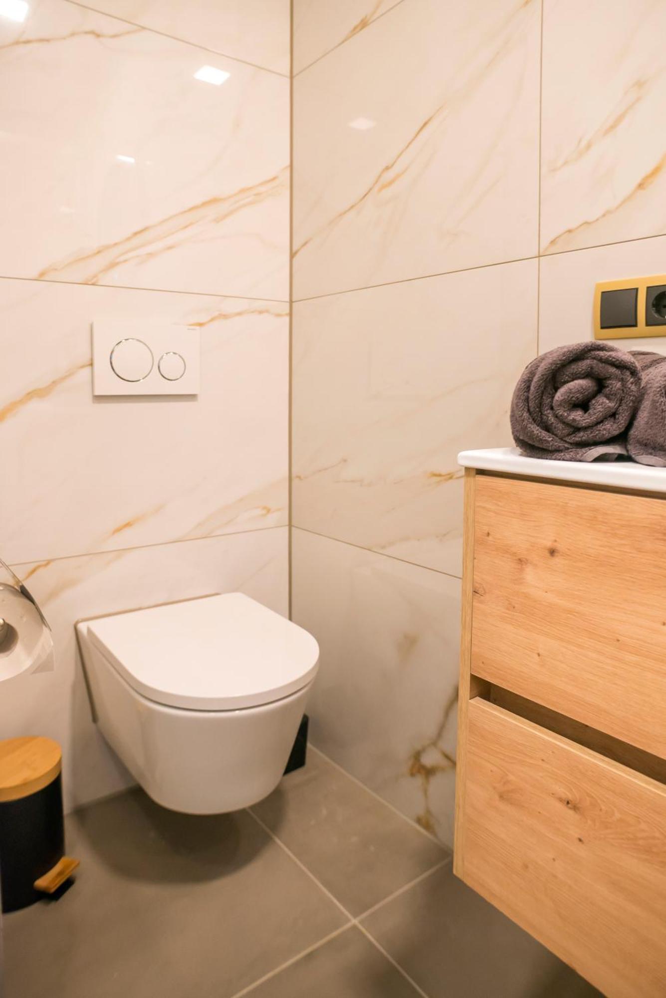 Hotspot Location, Wifi, Bed En Koffie Harmony Appartement Tilburg Buitenkant foto